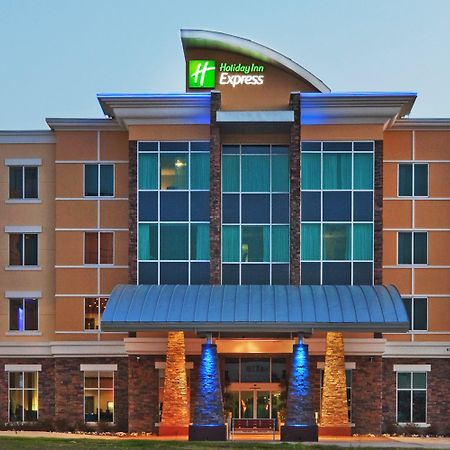 Holiday Inn Express & Suites North Dallas At Preston By Ihg Exterior foto